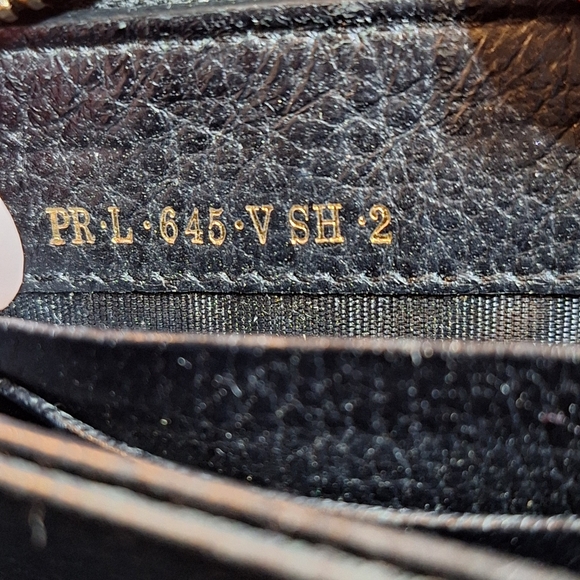 Valentino Rockstud Grainy Calfskin Full Zip Wallet - Picture 8 of 16